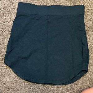 Forever 21 Classic Black Skirt